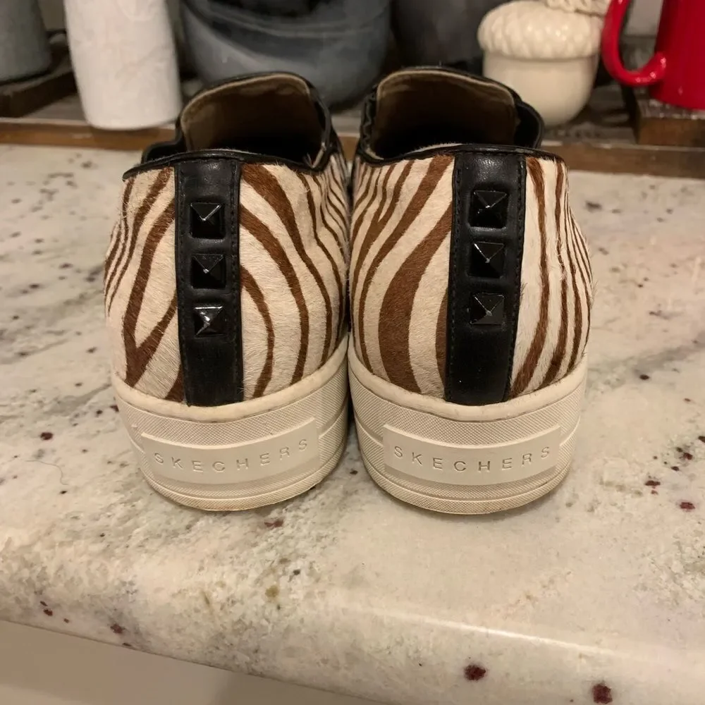 Sketchers Rise Fit Giraffe Slip On Sneakers sz 8.5